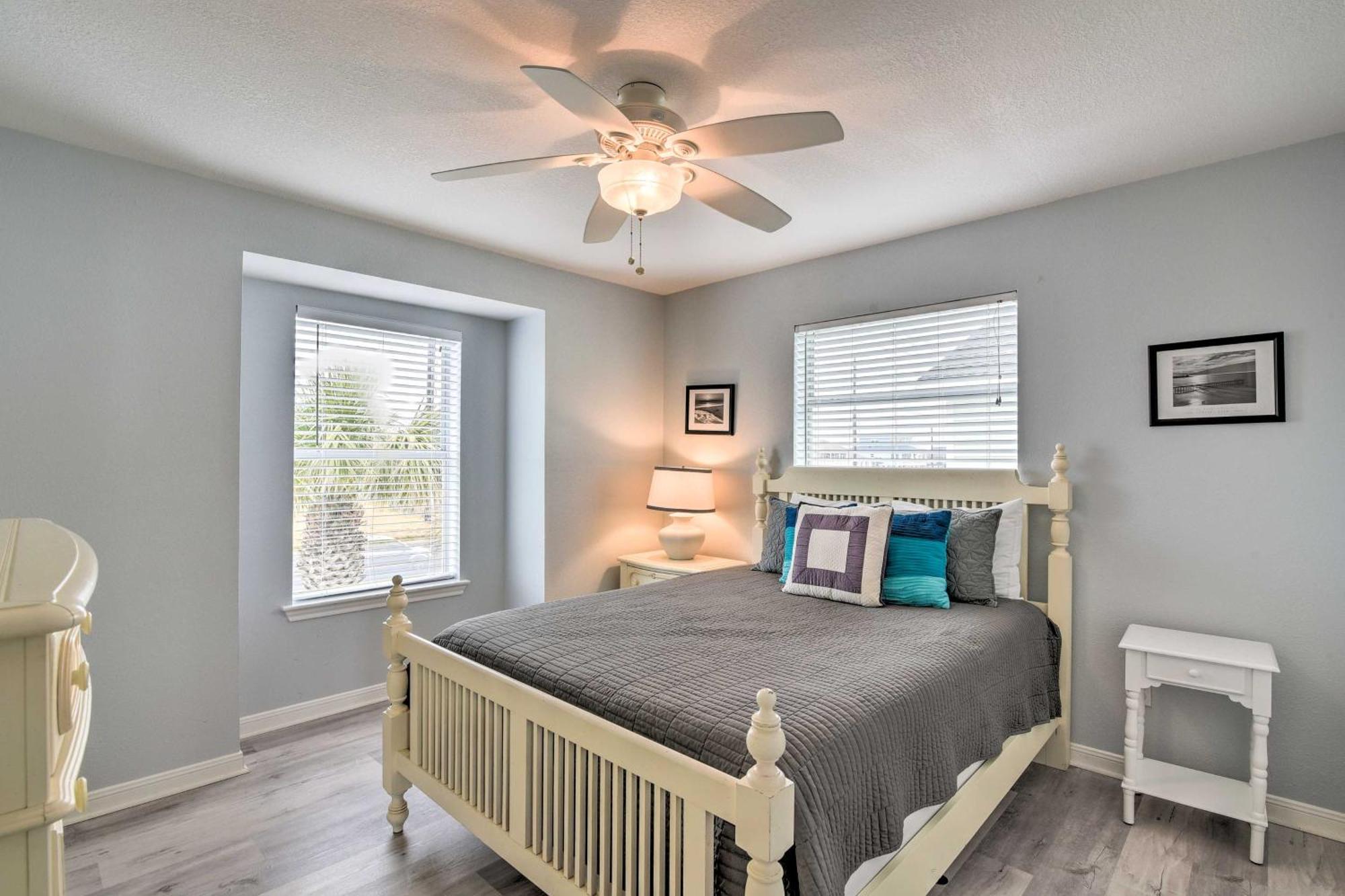 Oceanfront Galveston Home - Walk To Beach! Exteriér fotografie